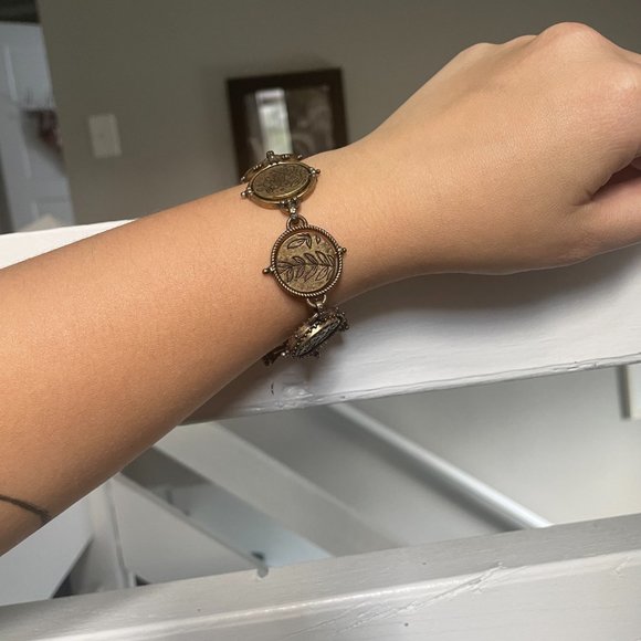 Lucky Brand bracelet - Picture 1 of 2